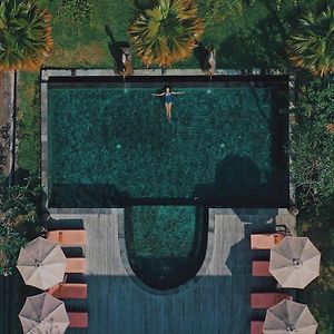 Arma Museum Resort y Villas